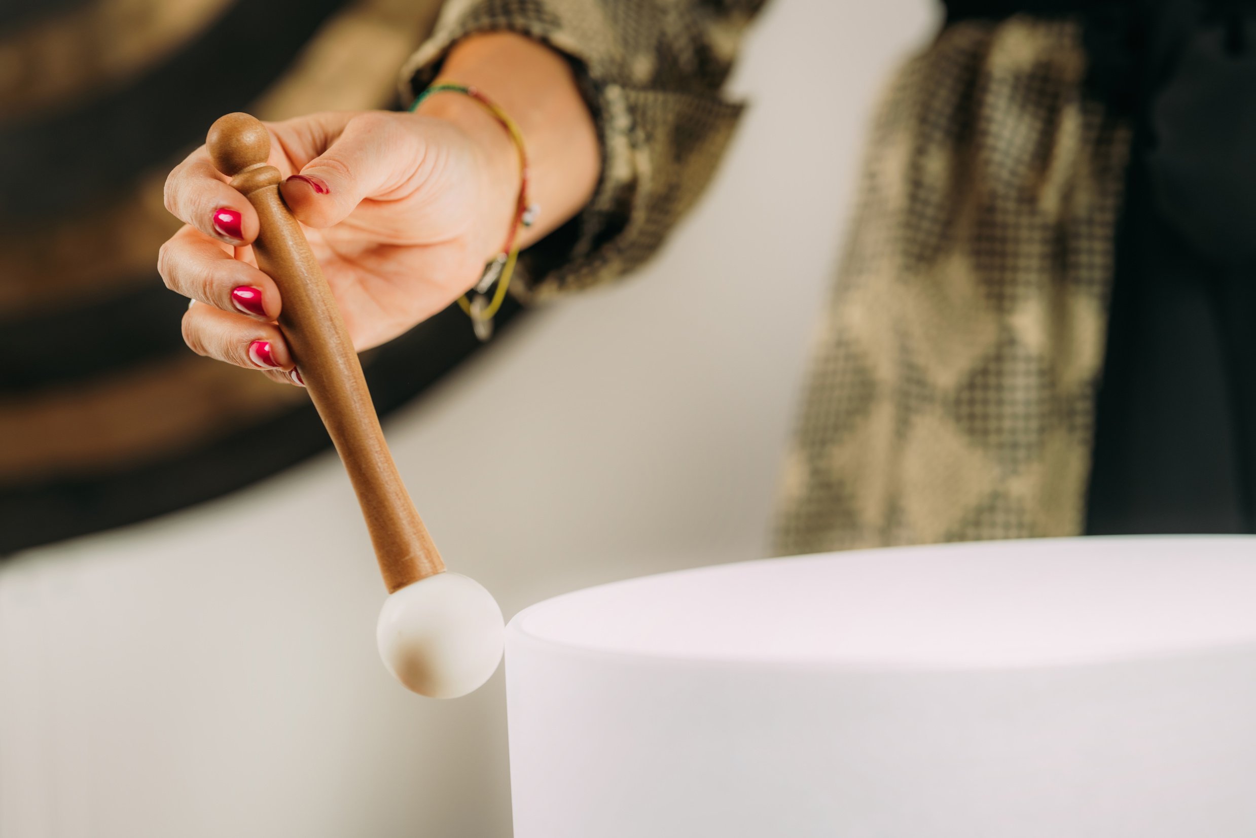 Crystal singing bowls in Sound Healing Therapy